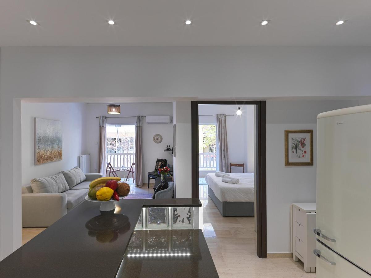 Newly Renovated Apartment In The Heart Of 아테네 외부 사진